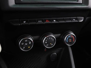 Внедорожник Renault Duster 2021 года, 1519000 рублей, Воронеж