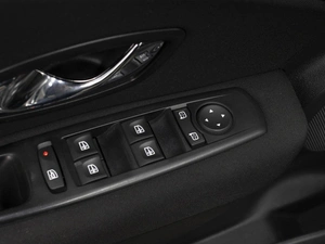 Хетчбэк Renault Megane 2012 года, 560000 рублей, Омск