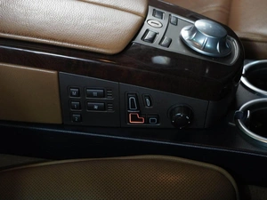 Седан BMW 7 серия 2004 года, 699000 рублей, Воронеж