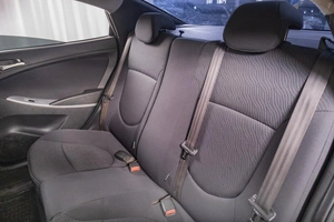 Седан Hyundai Solaris 2011 года, 739000 рублей, Томск