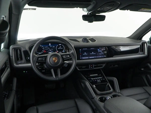 Внедорожник Porsche Cayenne 2024 года, 15497077 рублей, Москва