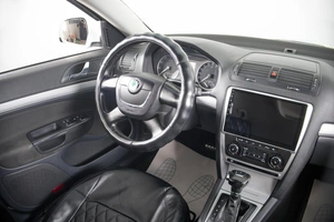 Лифтбек Skoda Octavia 2012 года, 719000 рублей, Пермь