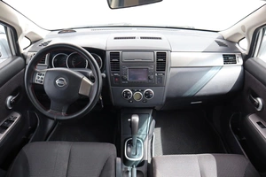 Седан Nissan Tiida 2011 года, 740000 рублей, Брянск