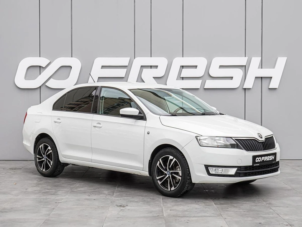 Лифтбек Skoda Rapid 2015 года, 870000 рублей, Краснодар