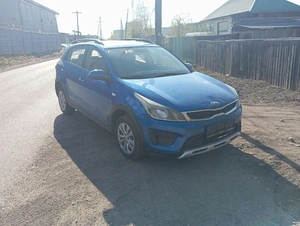 Хетчбэк Kia Rio X-Line 2019 года, 940000 рублей, Красноярск