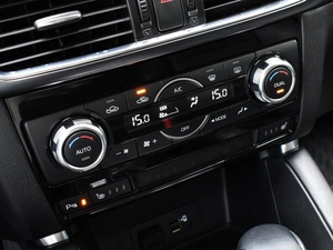 Внедорожник Mazda CX-5 2016 года, 2350000 рублей, Краснодар