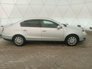 Седан Volkswagen Passat 2010 года, 810000 рублей, Клинцы