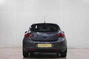 Хетчбэк Opel Astra 2011 года, 629000 рублей, Новокузнецк