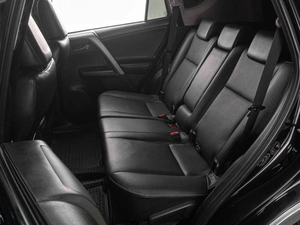 Внедорожник Toyota RAV4 2017 года, 2339000 рублей, Тюмень