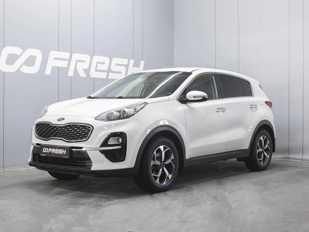 Внедорожник Kia Sportage 2019 года, 1960000 рублей, Омск