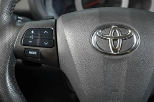 Внедорожник Toyota RAV4 2012 года, 1499000 рублей, Тюмень