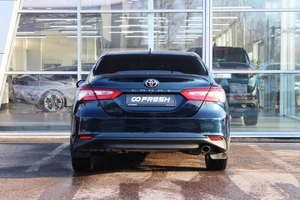 Седан Toyota Camry 2018 года, 2450000 рублей, Ярославль