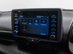 Хетчбэк Toyota Yaris 2021 года, 1220000 рублей, Красноярск