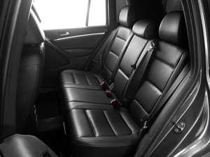 Внедорожник Volkswagen Tiguan 2016 года, 1765000 рублей, Тюмень