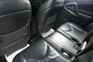 Внедорожник Toyota RAV4 2011 года, 1359000 рублей, Тюмень