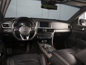 Седан Kia Optima 2019 года, 2640000 рублей, Омск