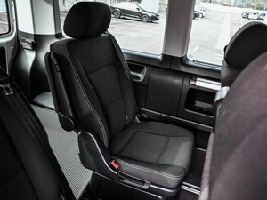 Минивэн Volkswagen Multivan 2019 года, 4239000 рублей, Кирилловка