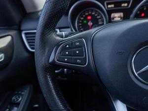 Внедорожник Mercedes-benz GLE-класс 2016 года, 3449000 рублей, Саратов