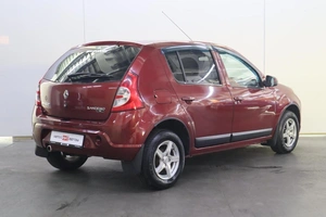 Хэтчбек Renault Sandero 2011 года, 492000 рублей, Брянск