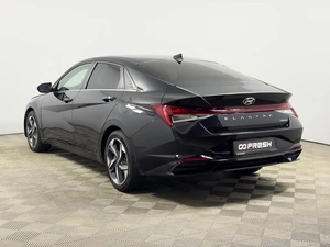 Седан Hyundai Elantra 2021 года, 1934900 рублей, Казань