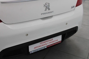 Хетчбэк Peugeot 308 2011 года, 450000 рублей, Красноярск