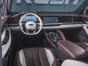 Внедорожник Geely Monjaro 2023 года, 3170000 рублей, Ростов-на-Дону