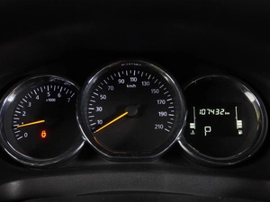 Седан Renault Logan 2020 года, 849000 рублей, Воронеж