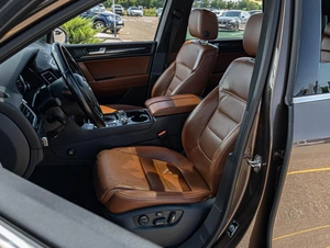 Внедорожник Volkswagen Touareg 2014 года, 2340000 рублей, Краснодар