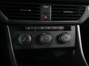 Седан Volkswagen Jetta 2020 года, 2590000 рублей, Аксай