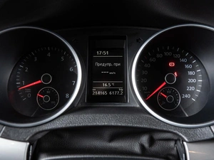 Хетчбэк Volkswagen Golf 2011 года, 929000 рублей, Волгоград