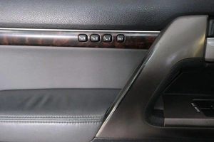 Внедорожник Toyota Land Cruiser 2009 года, 3299000 рублей, Омск