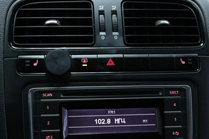 Седан Volkswagen Polo 2013 года, 818000 рублей, Солонцы