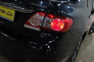 Седан Toyota Corolla 2012 года, 1049000 рублей, Новокузнецк