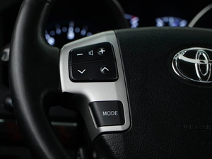 Внедорожник Toyota Land Cruiser 2012 года, 3295055 рублей, Москва