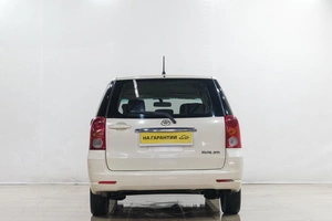 Минивэн Toyota Raum 2003 года, 569000 рублей, Новокузнецк