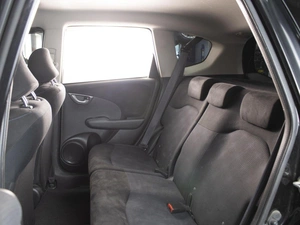 Хетчбэк Honda Fit 2012 года, 800000 рублей, Омск