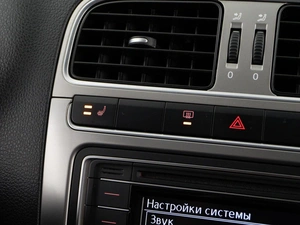 Седан Volkswagen Polo 2017 года, 1199077 рублей, Москва