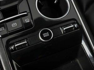 Седан Kia K5 2020 года, 2117100 рублей, Казань