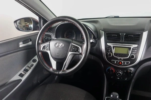 Хетчбэк Hyundai Solaris 2011 года, 569000 рублей, Пермь