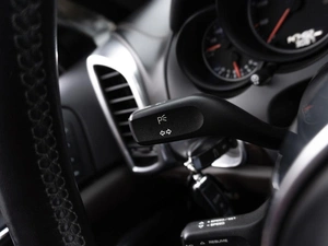 Внедорожник Porsche Cayenne 2015 года, 3849000 рублей, Саратов
