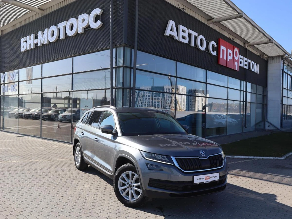 Внедорожник Skoda Kodiaq 2020 года, 2590000 рублей, Мирное