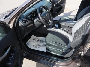 Седан ВАЗ (LADA) Vesta 2017 года, 805000 рублей, Железногорск