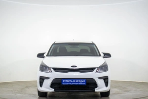 Седан Kia Rio 2018 года, 1099000 рублей, Оренбург