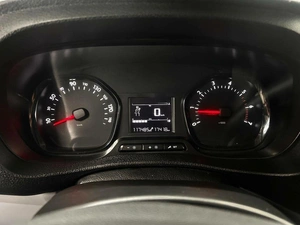 Фургон Peugeot Expert 2018 года, 2288000 рублей, Красноярск