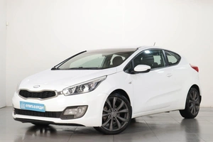 Хетчбэк Kia Ceed 2013 года, 1179000 рублей, Челябинск