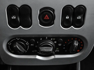 Седан Renault Logan 2013 года, 534000 рублей, Кирилловка