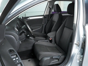 Хетчбэк Volkswagen Golf 2010 года, 910000 рублей, Минеральные Воды