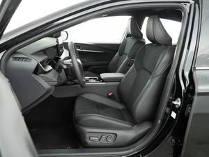 Седан Toyota Camry 2025 года, 4599050 рублей, Москва