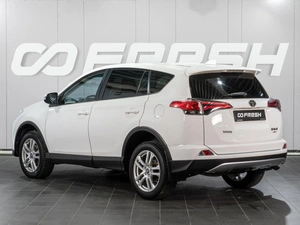 Внедорожник Toyota RAV4 2017 года, 2369000 рублей, Сургут