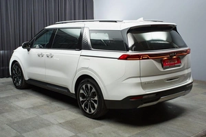 Минивэн Kia Carnival 2022 года, 4799000 рублей, Красноярск